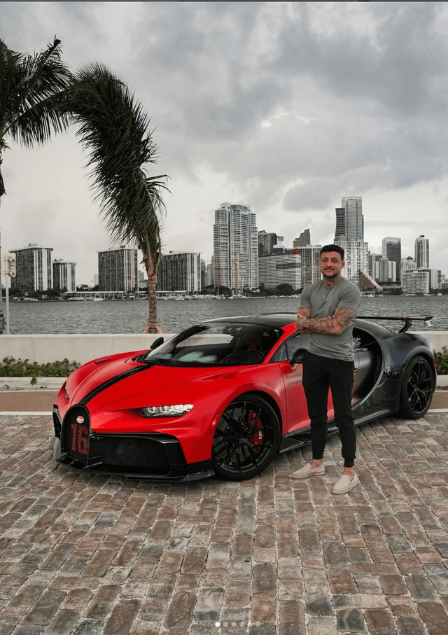 Raul with red Bugatti in Miami